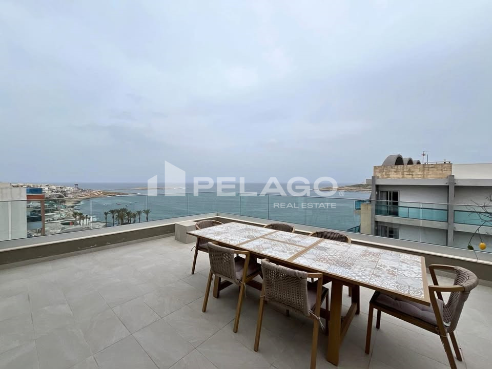 Penthouse in Qawra