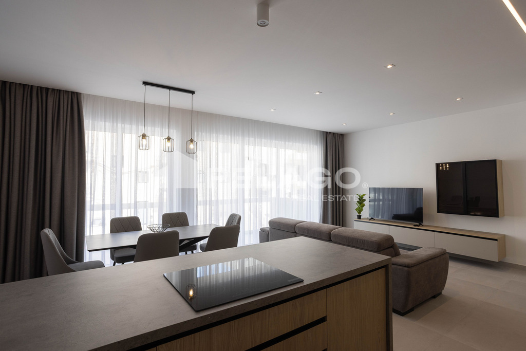 Apartment in Attard - Image 1
