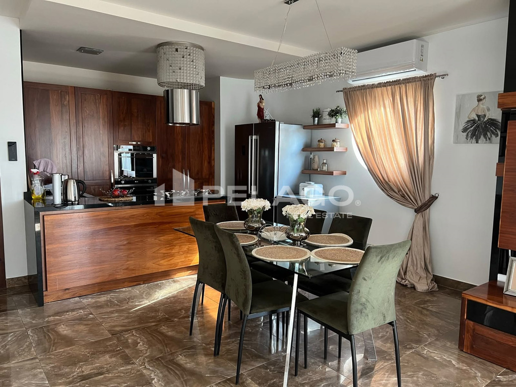 Apartment in Mosta