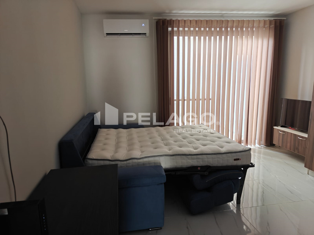 Studio Apartments in Birzebbugia