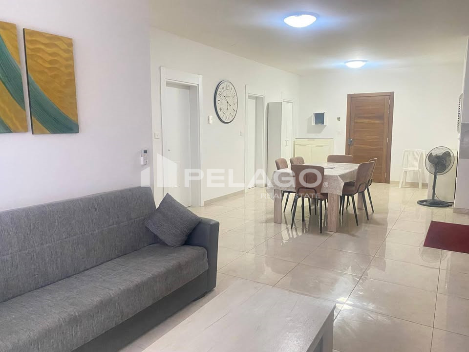 Apartment in Luqa