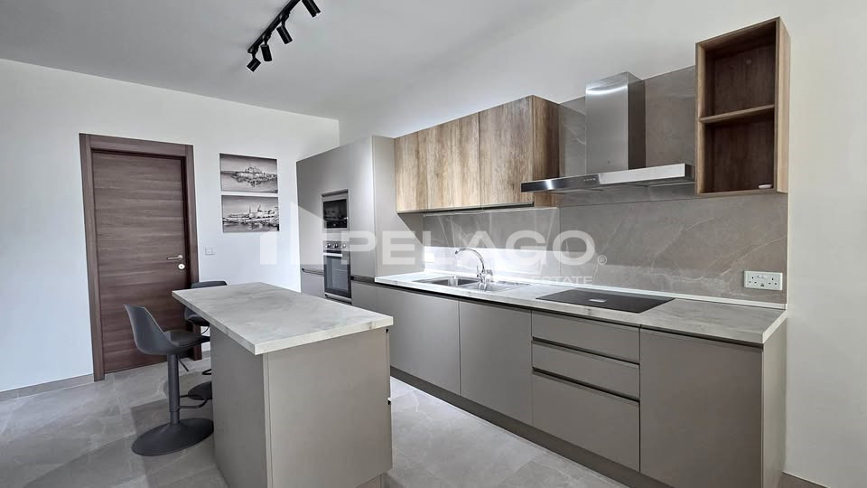 Apartment in Attard - Image 1