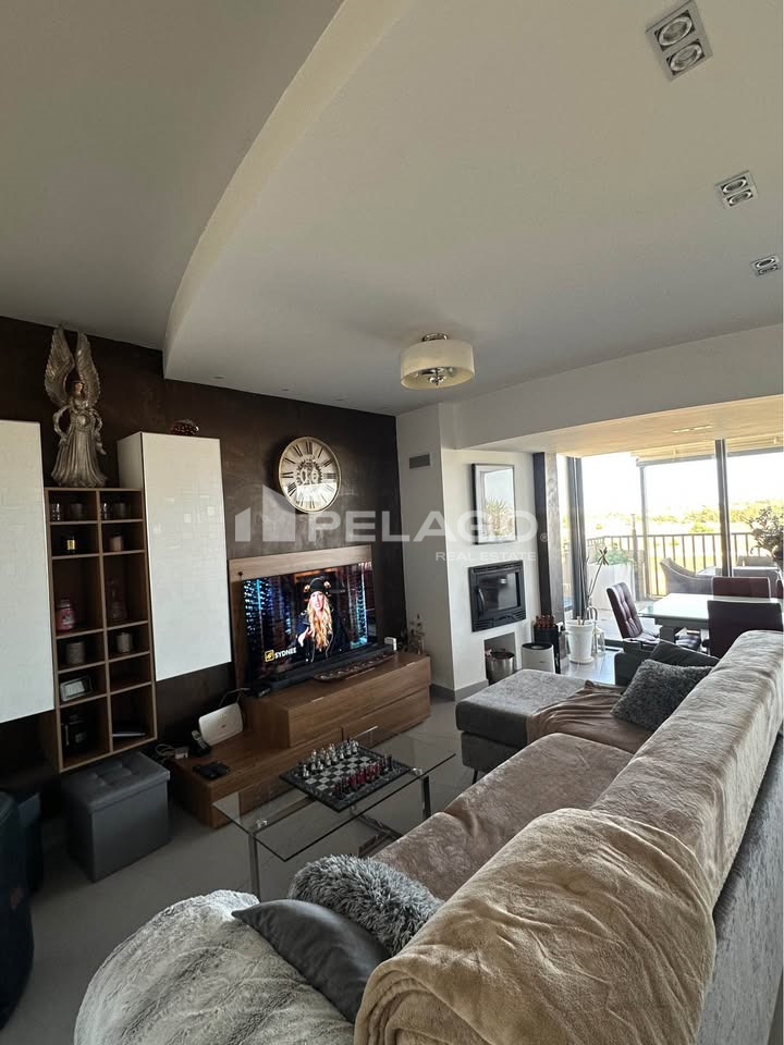 Penthouse in Zabbar