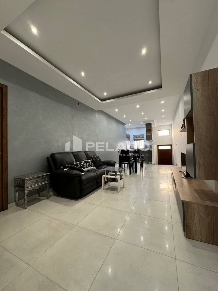 Solitary Maisonette in Zabbar