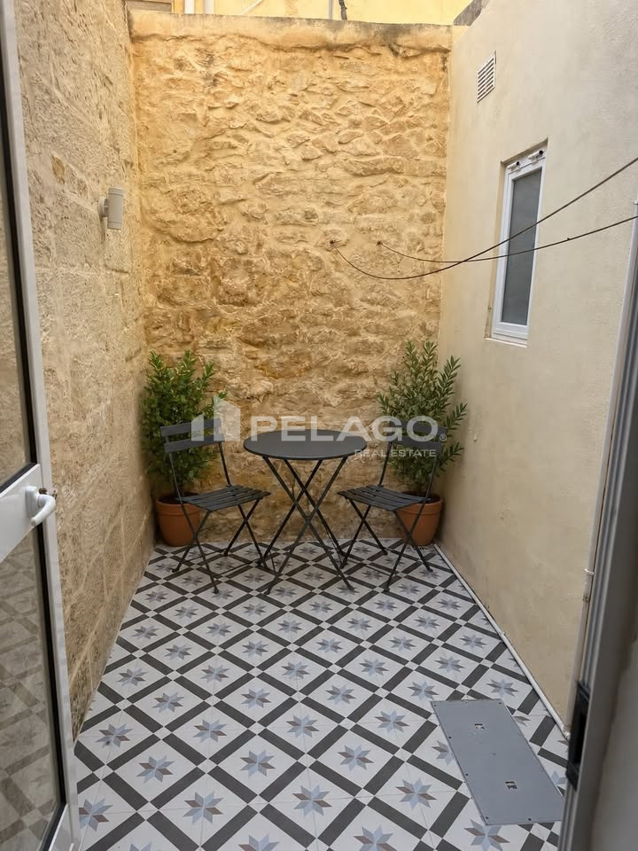 Apartment in Sliema - Image 1